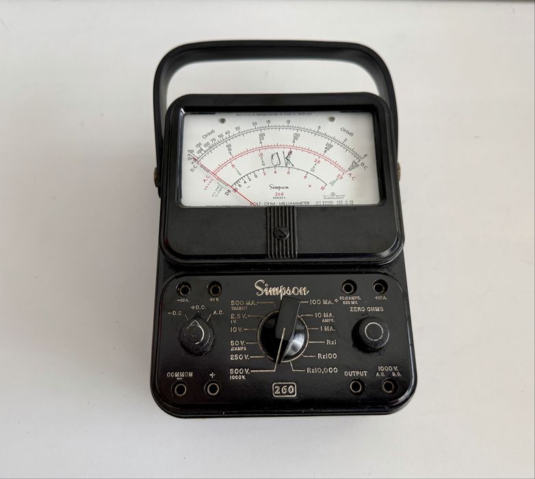 Multímetro Simpson 260