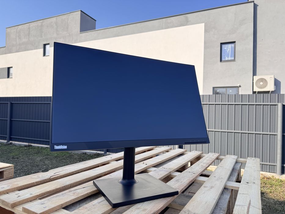 Монітор Lenovo ThinkVision P24q-10/24" 2K/QHD/IPS/60 Hz/16:9