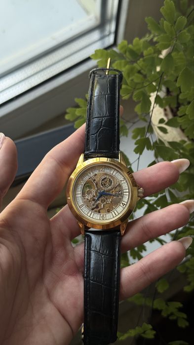 Оригінальний годинник Skeleton : механіка