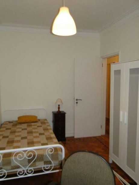 Quarto arrendamento Olaias