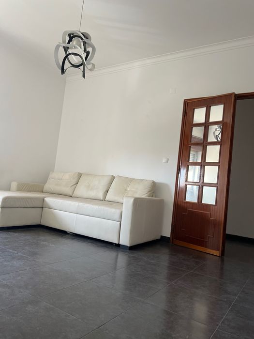 Apartamento t2| á venda| reboleira |amadora