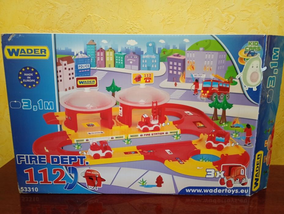 Пожарная часть, трек, гараж