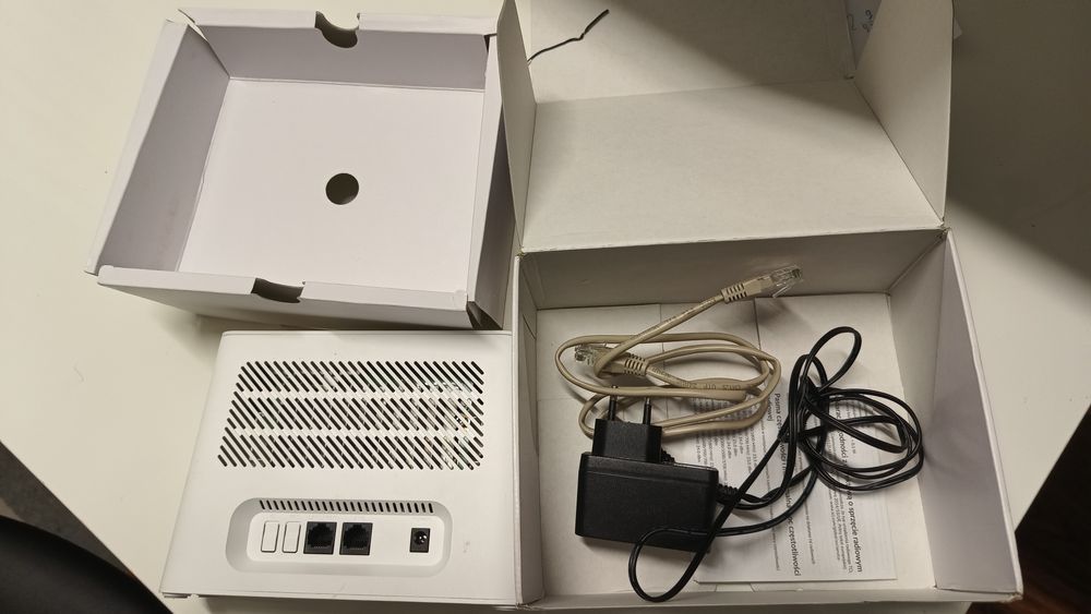 Router 5G  TCL HH512LM MODEM na kartę SIM