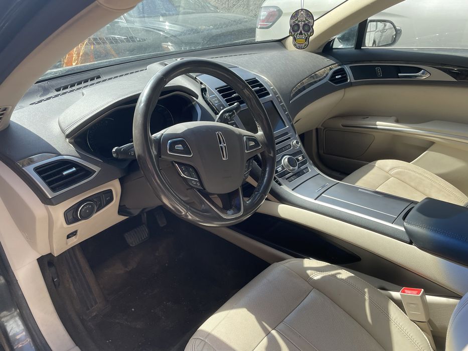 В розборі Lincoln MKZ 2015, 2.0 awd, 95тис.миль