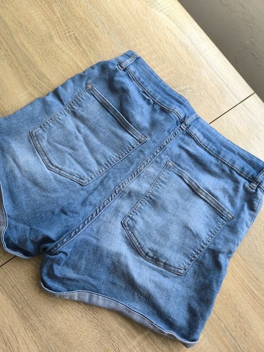szorty krótkie spodenki jeansowe dżinsowe h&M 40 / 42 / 44 wysoki stan