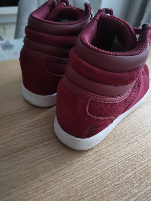 Buty koturna feewear