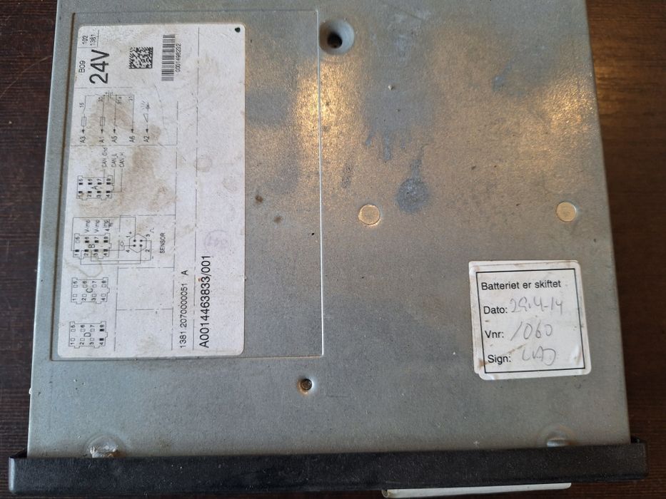 Tachograf Mercedes Actros MP4 A001.4463.833