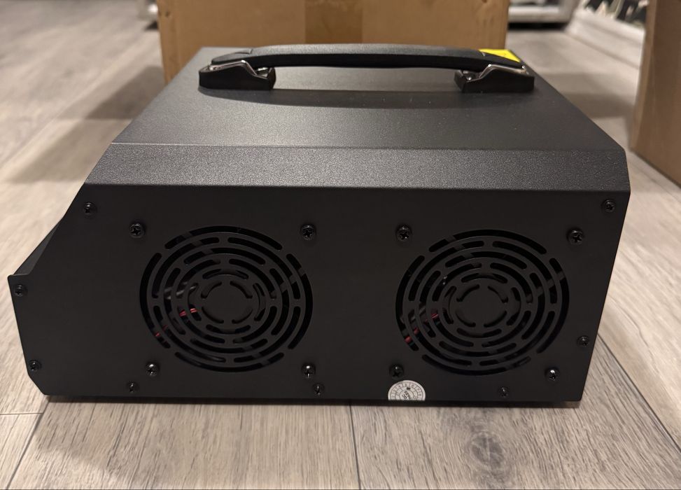 Зарядний пристрій Ultra Power UP2800-14S (2800W, 28A) для LiPo/LiHV