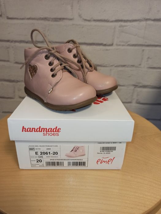 Buty roczki firmy Emel rozmiar 20