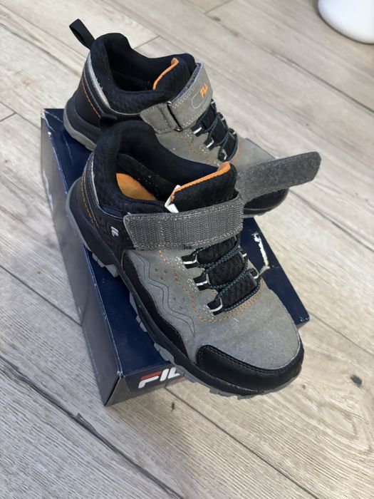 Buty dla dziecka Fils r.35 wodoodporne trekkingowe