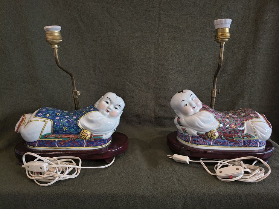 Dois candeeiros em loiça chinesa