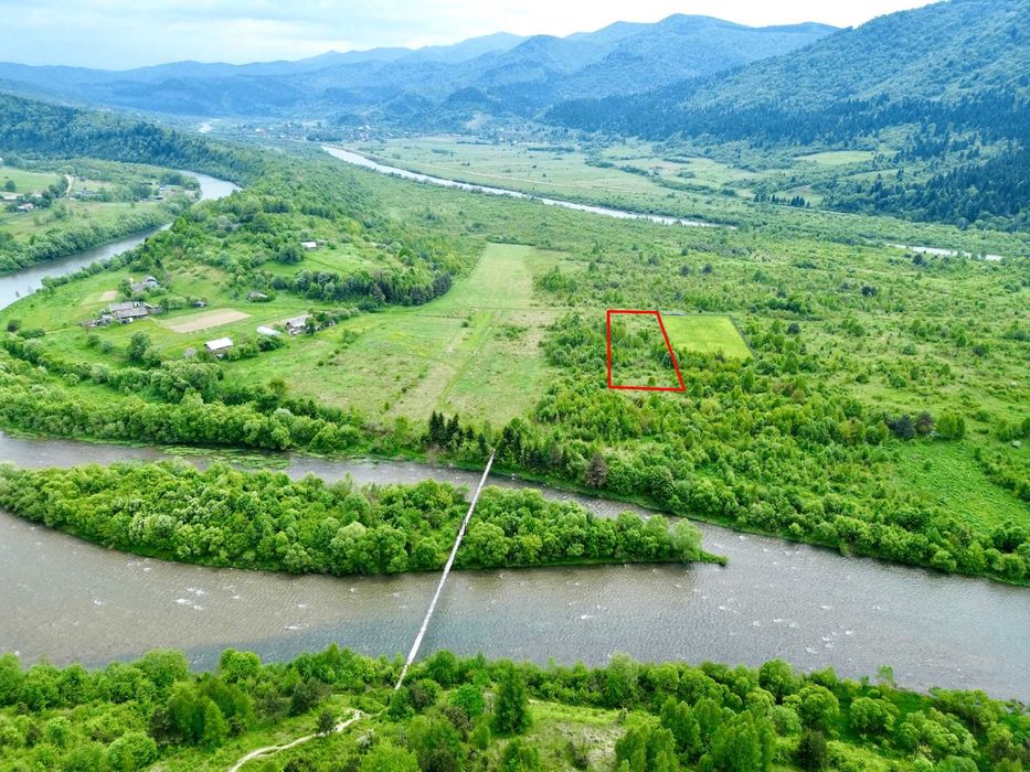 Добра ділянка 40сот в Карпатах с. Рибник