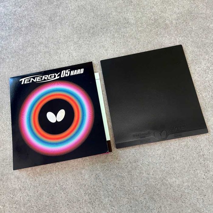 Okładzina Butterfly Tenergy 05 Hard, 1.9, czarna - nowa!