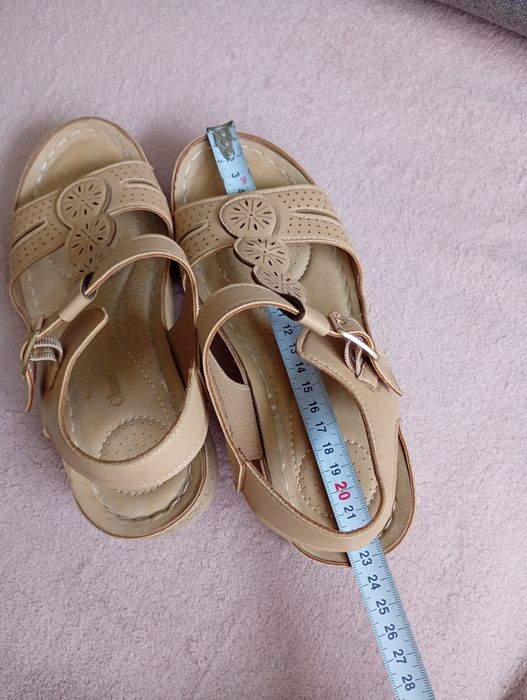 Sandały 36 Clara Barson beż lekkie