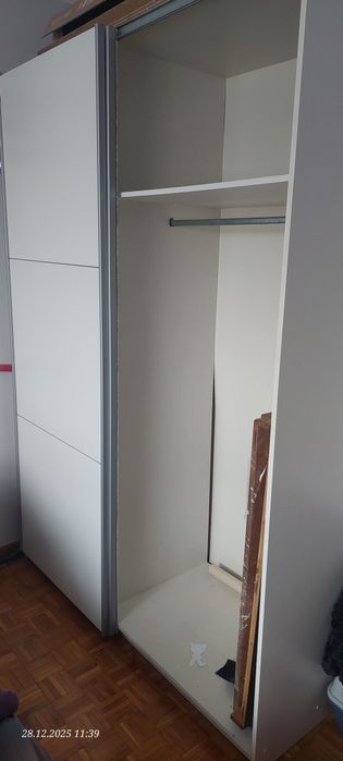 Szafa przesuwna 154 cm