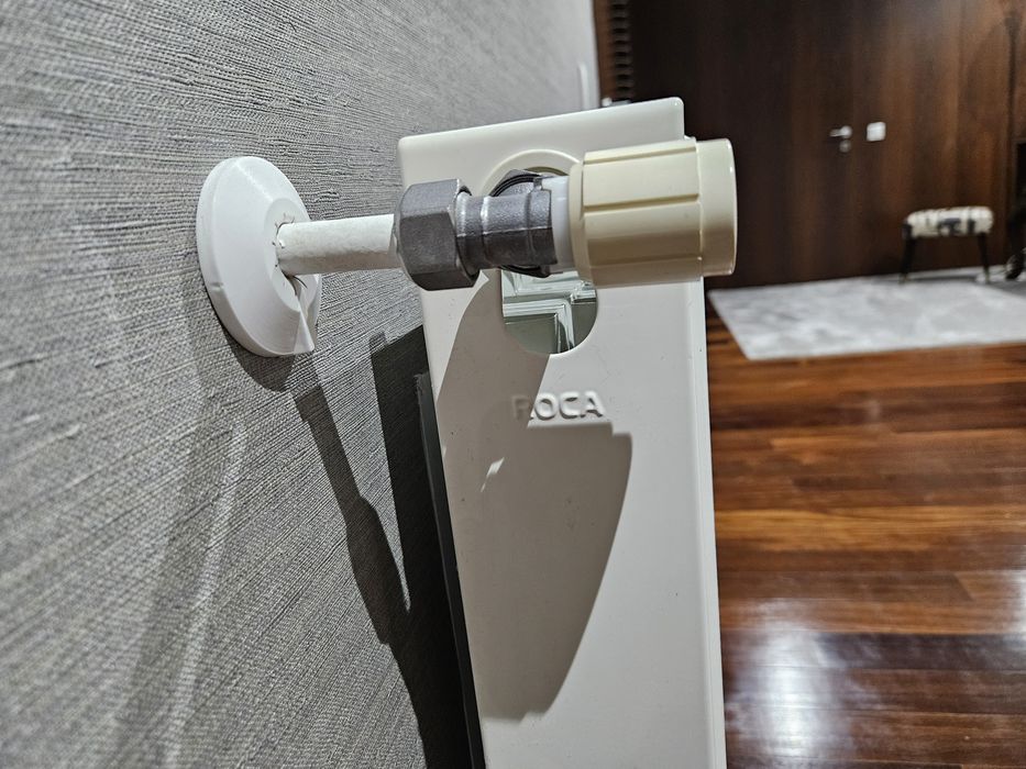 Radiadores de Aquecimento lisos Roca