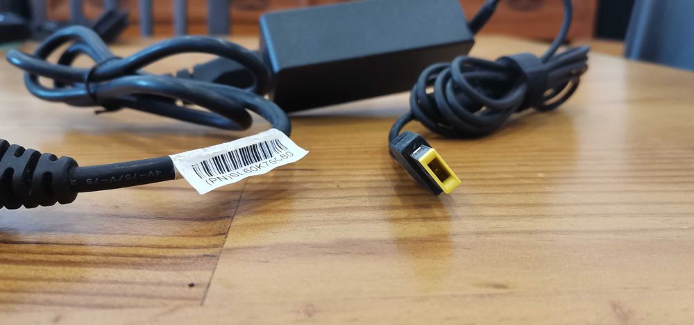 Carregador/Charger Portátil/Laptop Lenovo Thinkpad (ADLX45NDC3A) 45W
