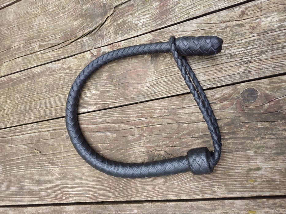 Нагайка волчатка кнут
