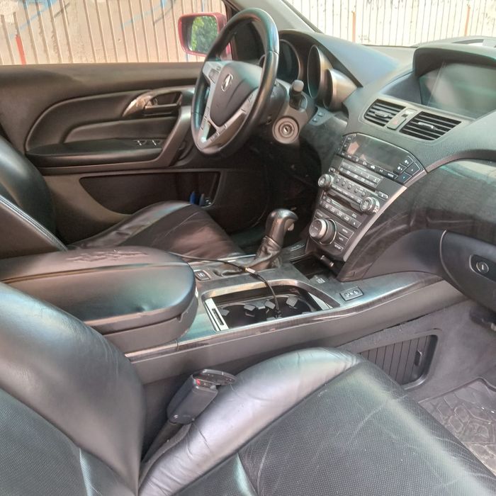 Продам Acura MDX