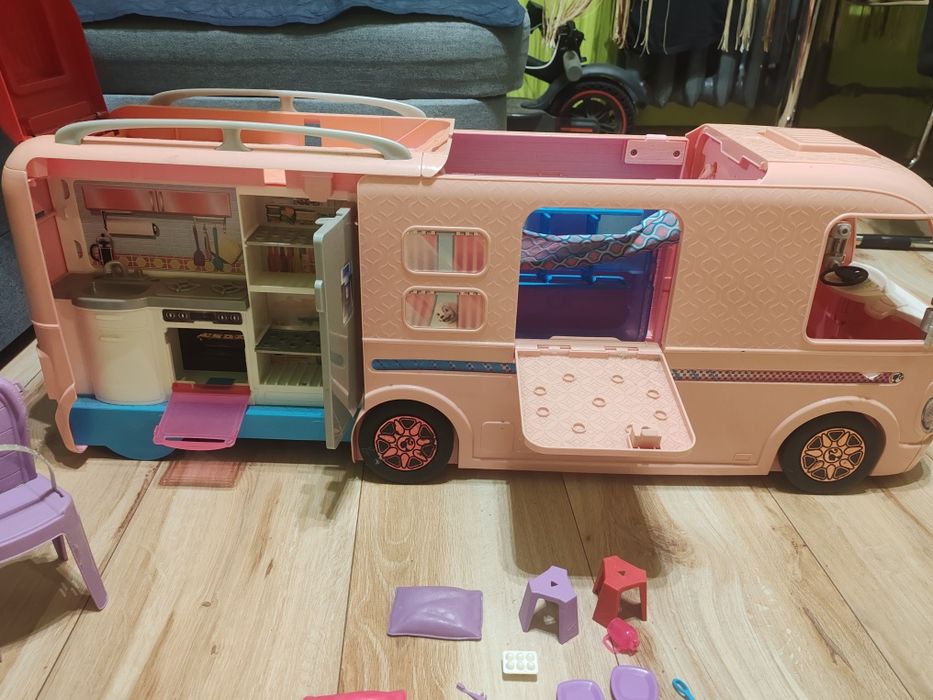 Kamper dla lalek barbi