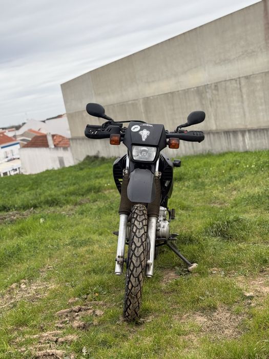 Xt 600 (97’) - “ler o anúncio”