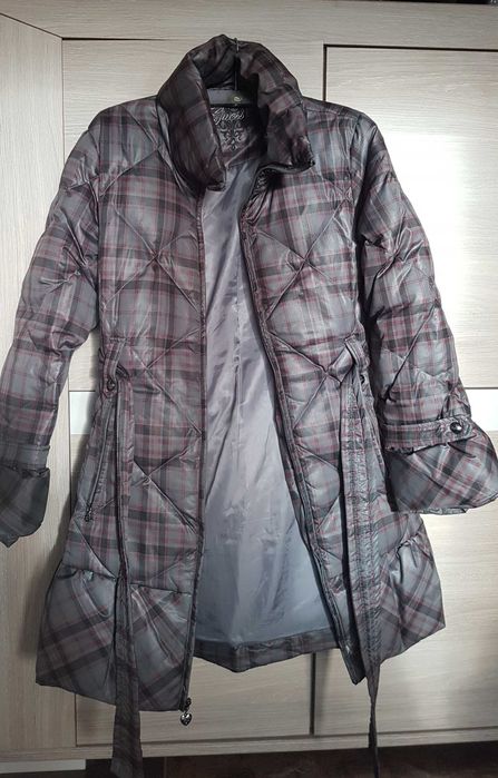 Guess kurtka S-M płaszczyk puchowy 38-40