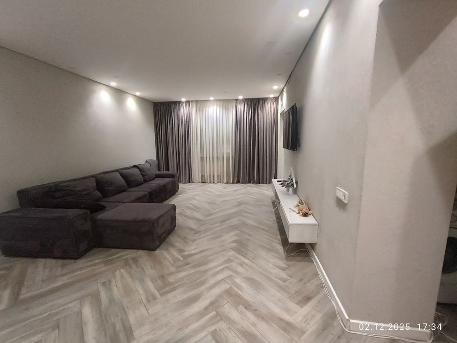 В Продажу  1/2 АВТОРСЬКИЙ проект