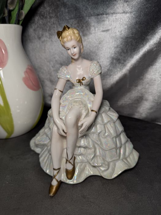 Figurka baletnica porcelanowa The Leonardo Collection