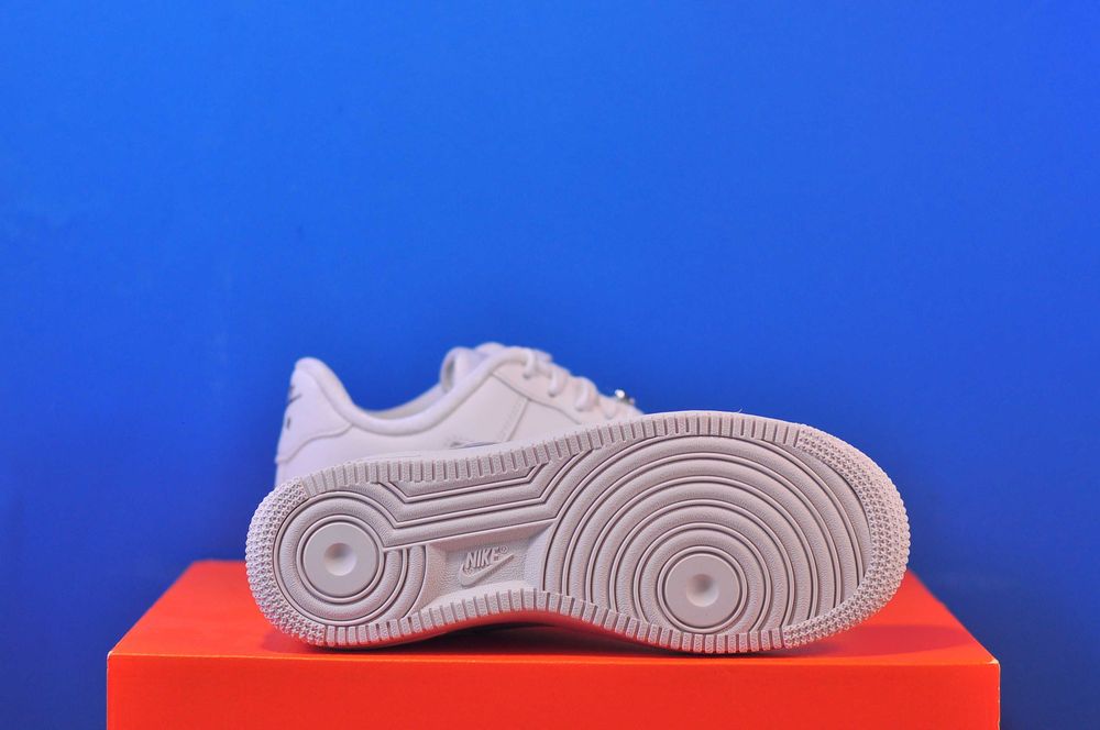 Кросівки Nike Air Force 1 Low Jewel “Phantom” Nike V2K Run Gore-Tex Light Bone оригінал