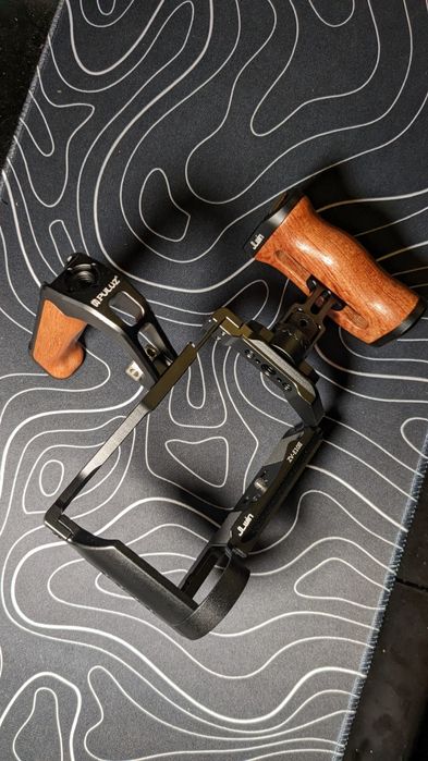 Клітка для Sony ZV-E10 II покоління