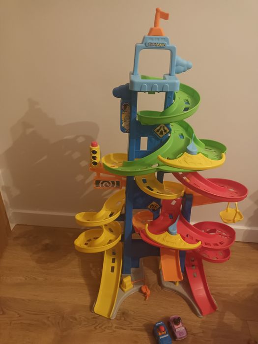 zjeżdżalnia fisher price Little People