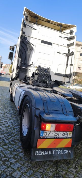 Renault T480 ano 2017