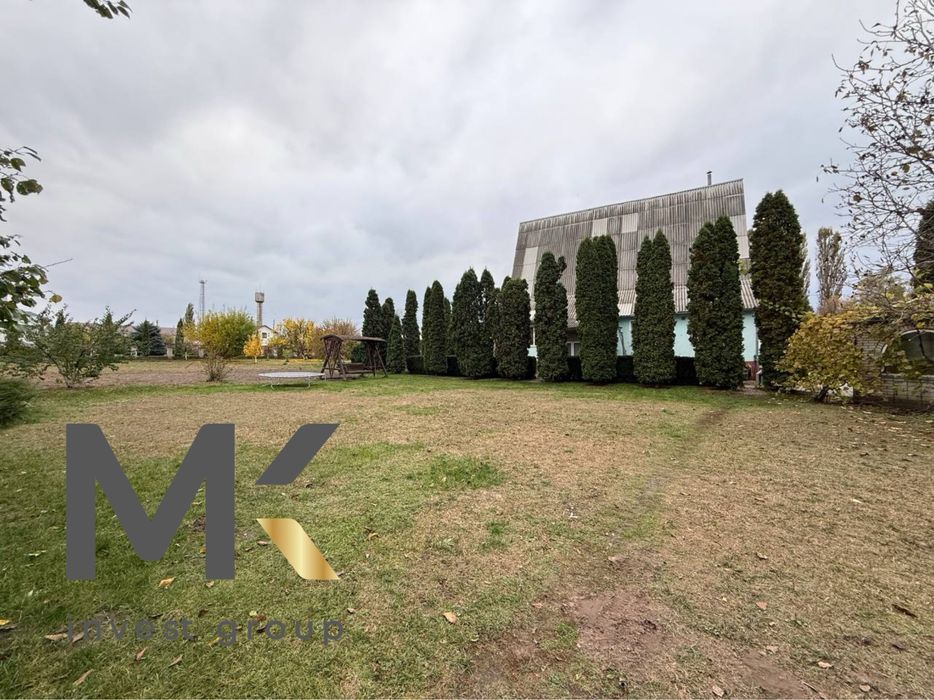 Будинок на першій лінії водосховища. Макарів. 45 соток простору і тиші