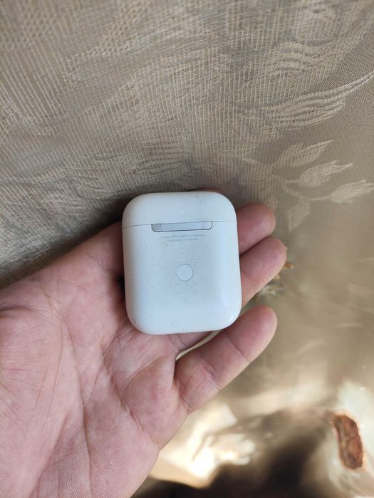 Оригинальные Apple AirPods 2 ( A1938)