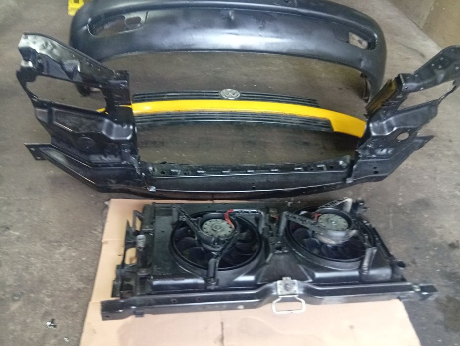 VW T4 Zderzak chłodnica wentylatory wzmocnienie grill komplet