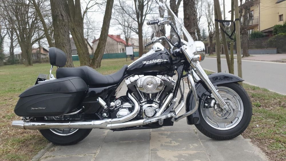 Harley-Davidson Touring Road King Bezwypadkowy FLHRSI 11tys mil