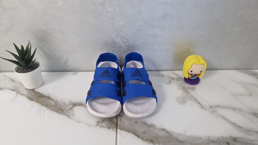 Дитячі босоножки Adidas.Розмір 28