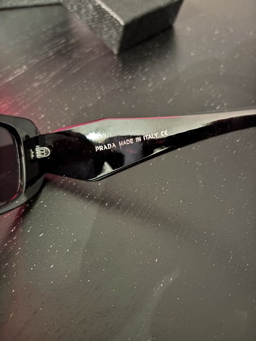 okulary przeciwsłoneczne prada