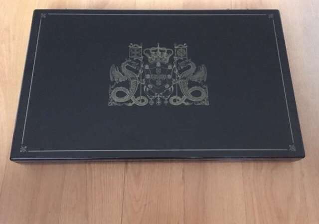 Caixa para Moedas dos Reis - Coleçao Moedas