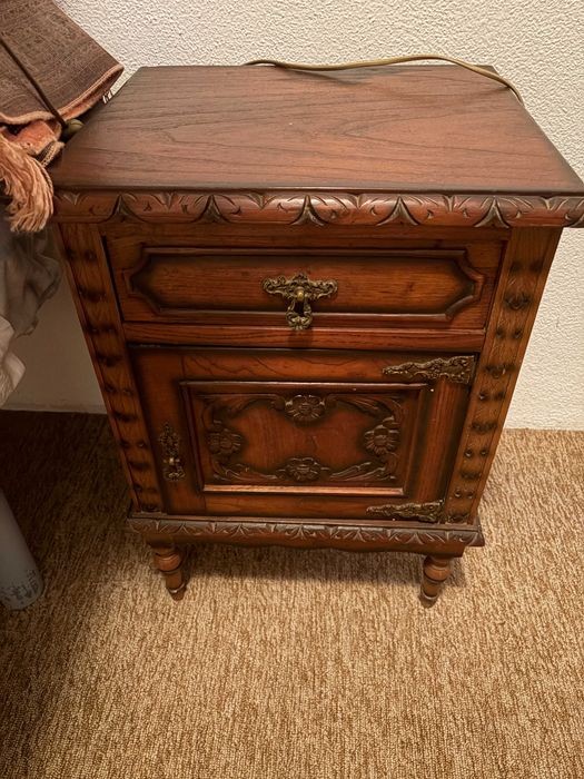 Mesa Cabeceira, Conjunto de Duas