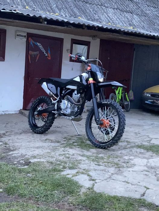 Продам Кові Адванс 250