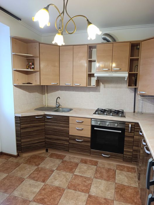 Нова на ринку! Оренда 3 кім. квартири Рясне/Шевченка