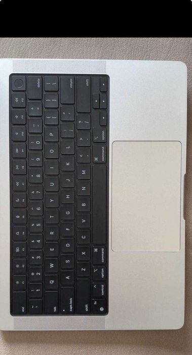 MacBook Pro 14'' | M2 Pro | 1 TB SSD | 12-Core CPU