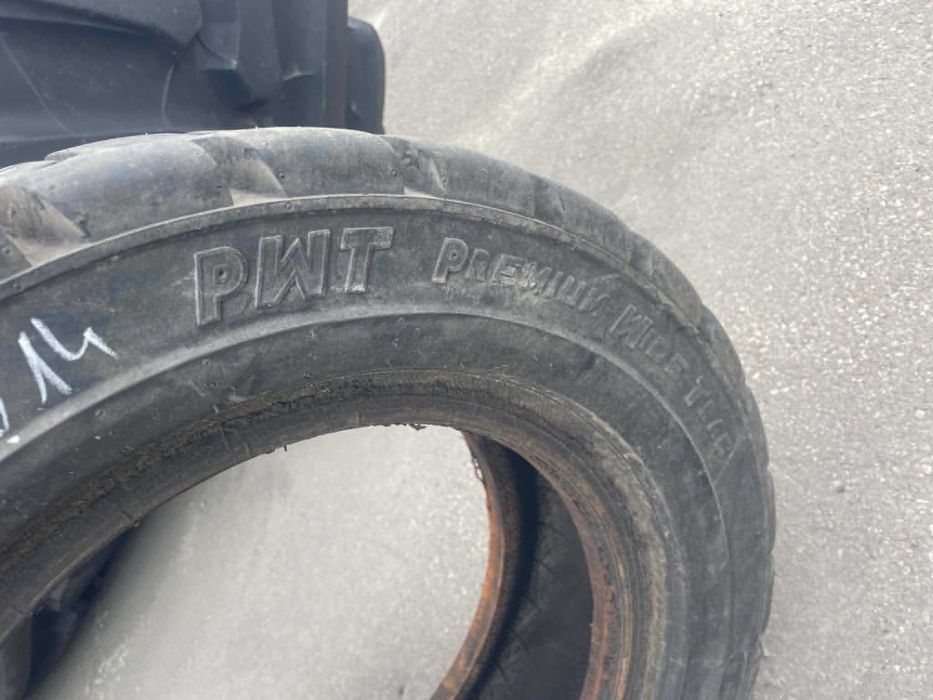 28X9-15 Carlise PWT JJ814