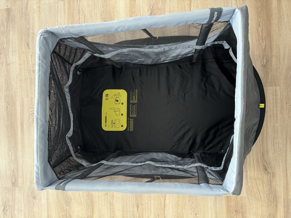 Cama de viagem Aeromov - como nova