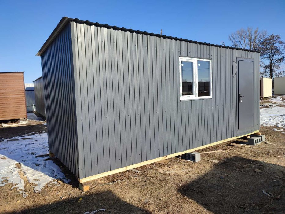 Вагончики, побутівки, дачні будиночки, пости охорони.