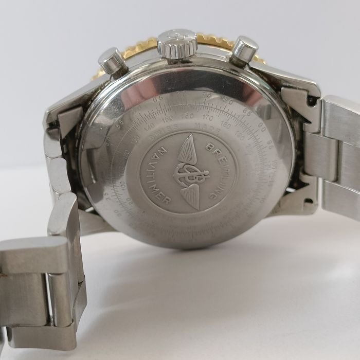 Breitling Old Navitimer

の

Two Tone Old Colectors EDITION