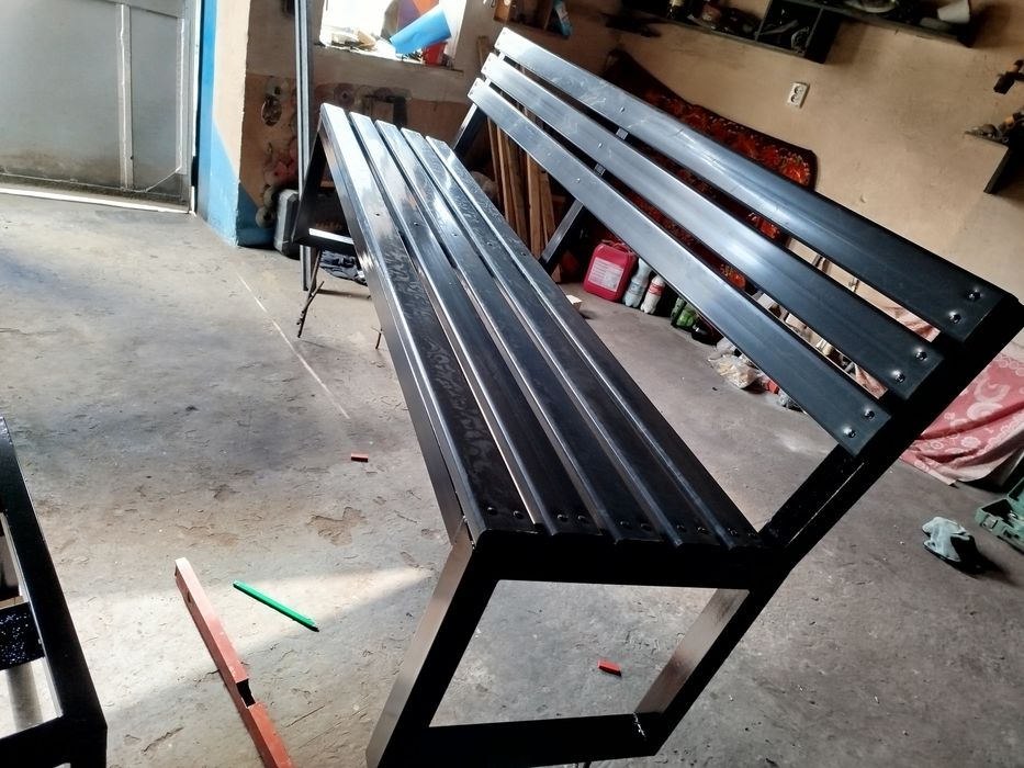 Продам лавку двох метрову