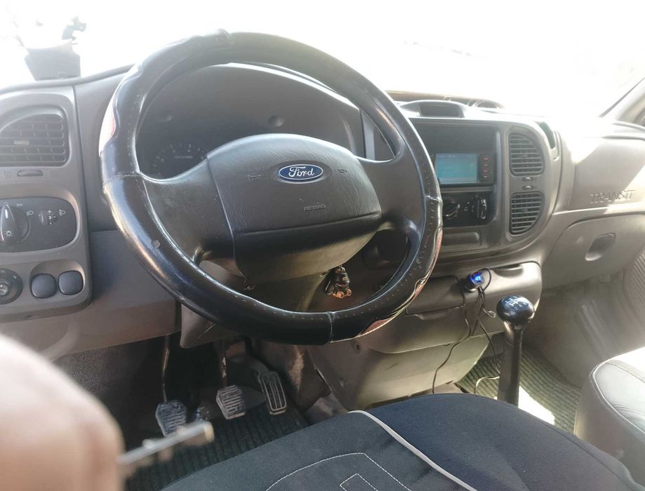 Продам Ford Transit груз-пас