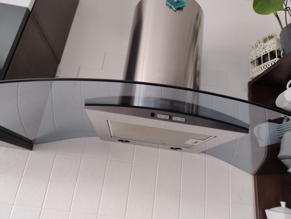 Okap szklany sprawny